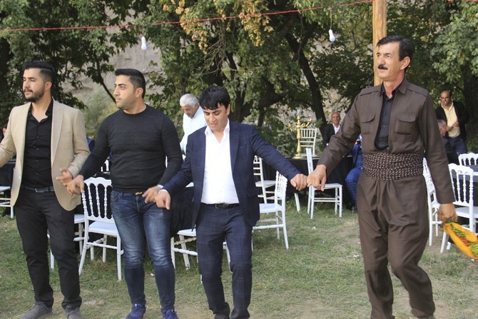 Çiftçi ailesinin mutlu günü-2021 31