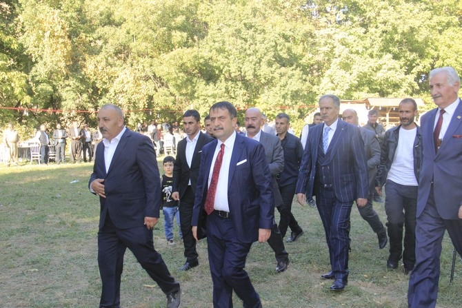 Çiftçi ailesinin mutlu günü-2021 4