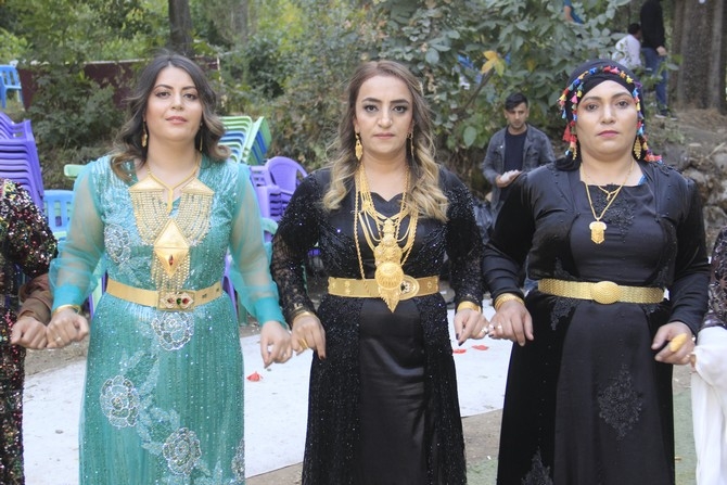 Çiftçi ailesinin mutlu günü-2021 47