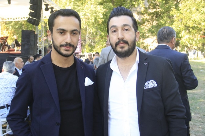 Çiftçi ailesinin mutlu günü-2021 7