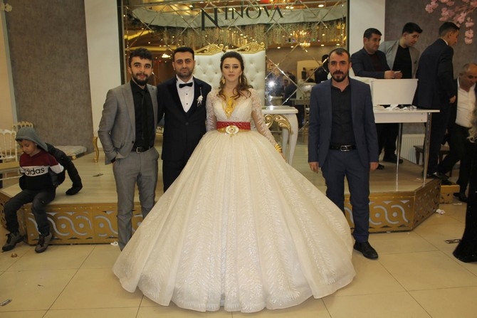 Gökhan ve Nazlı'nın mutlu günü 23