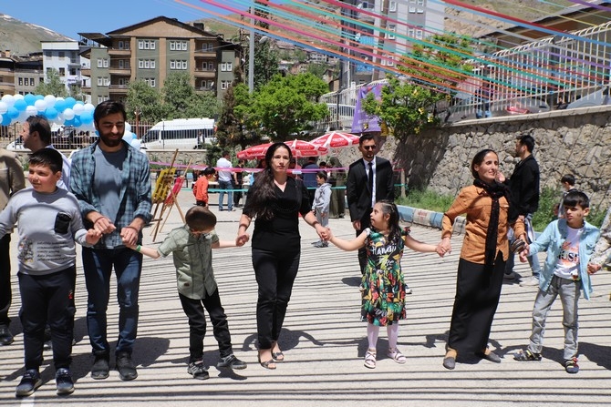 Özel çocuklara renkli şenlik 35