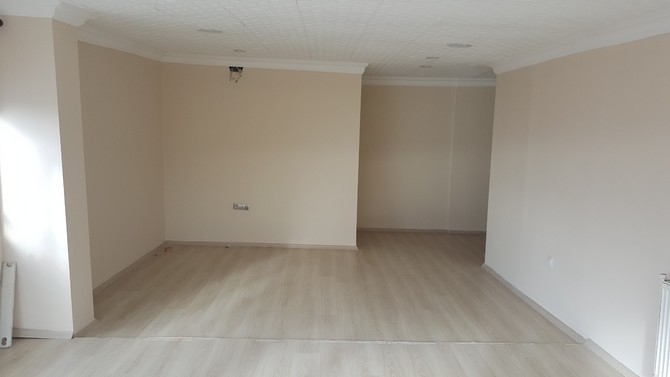 İki Nisan Oluşum Apartmanı Avm' 11