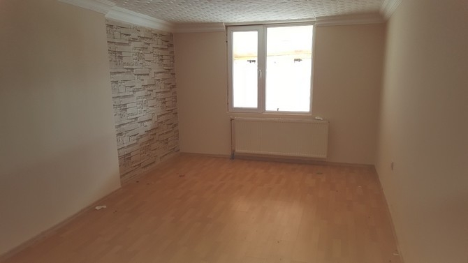 İki Nisan Oluşum Apartmanı Avm' 8