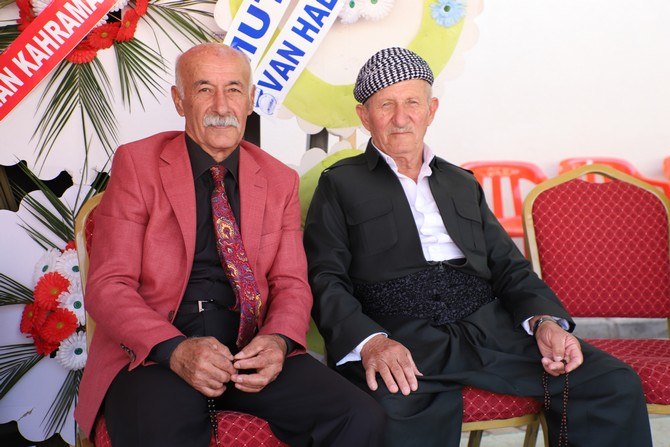 İş İnsanı Demir’in Mutlu Günü 4