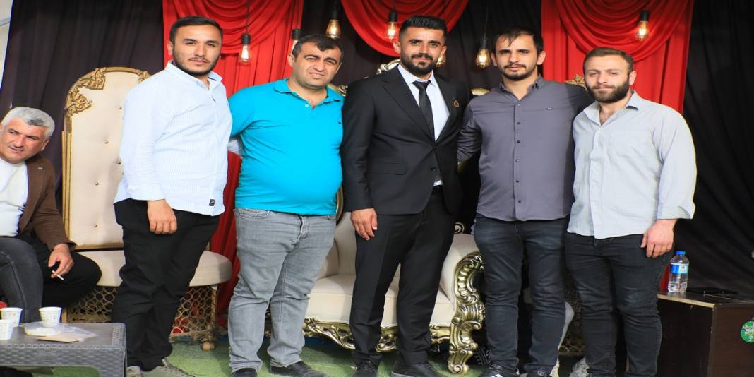 Sever Ailesinin Mutlu Günü 1 7