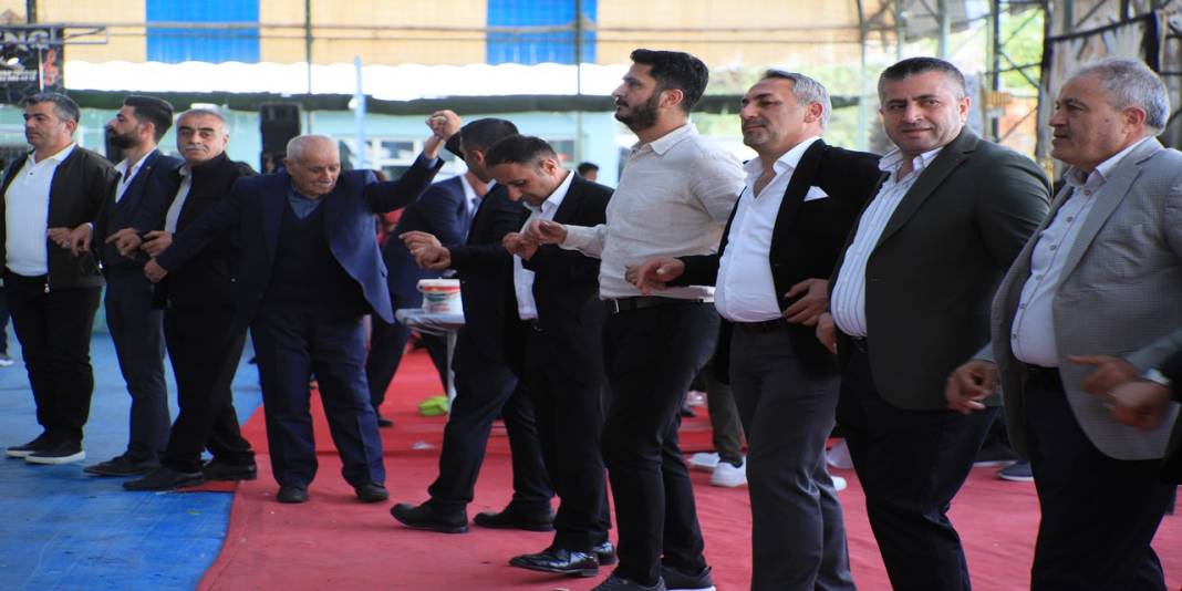 Ertuş Ailesinin Mutlu Günü 1 11