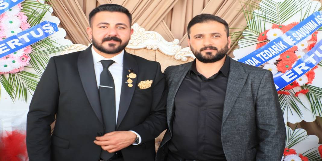 Ertuş Ailesinin Mutlu Günü 1 4