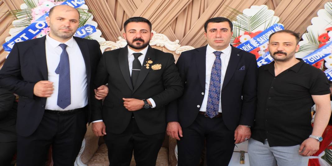 Ertuş Ailesinin Mutlu Günü 1 8