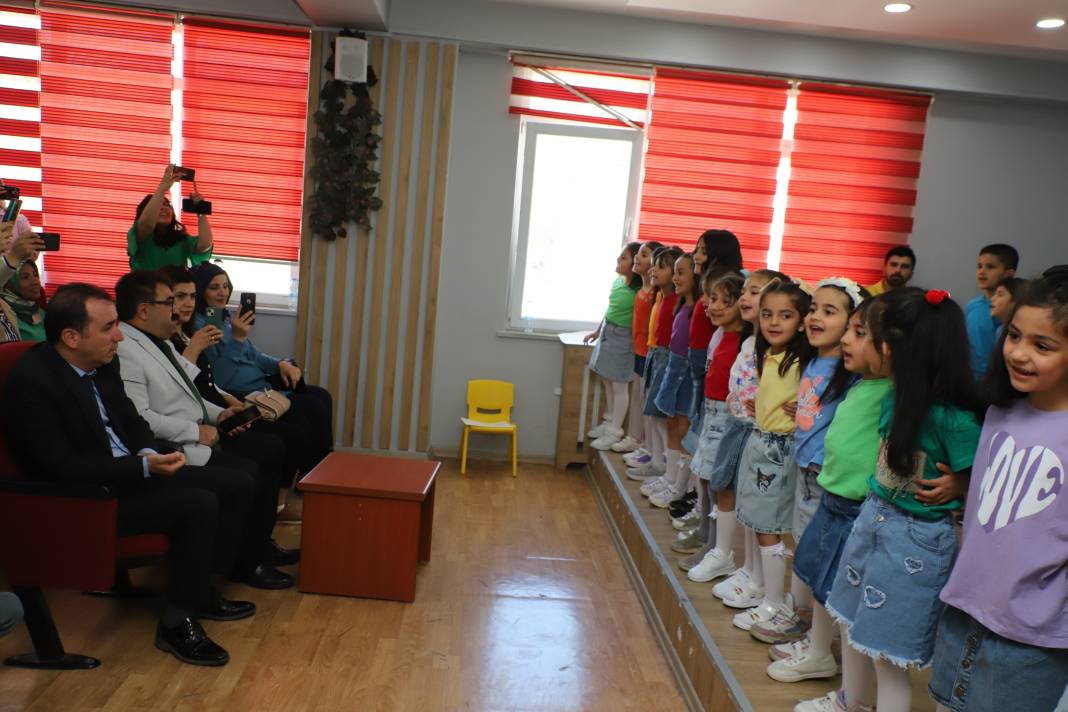 Hakkari’de “Ben Artık Okuyorum” 10