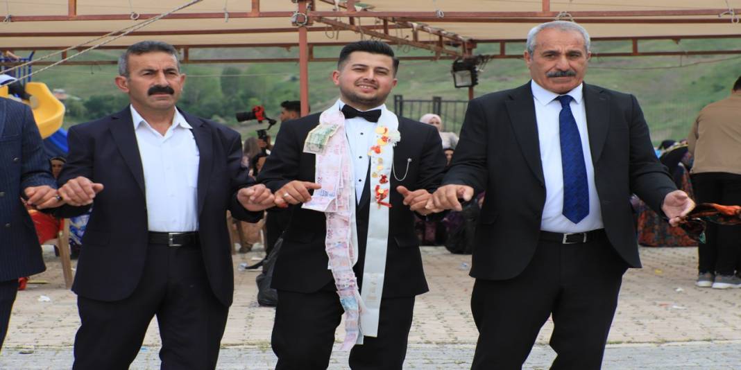 Tatlı Ailesinin Mutlu Günü 16