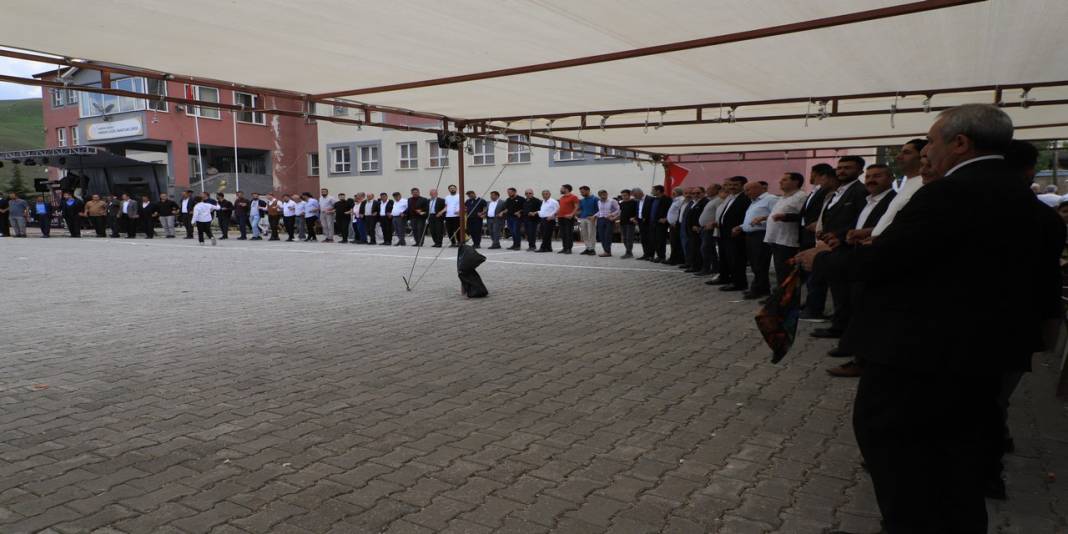 Tatlı Ailesinin Mutlu Günü 19
