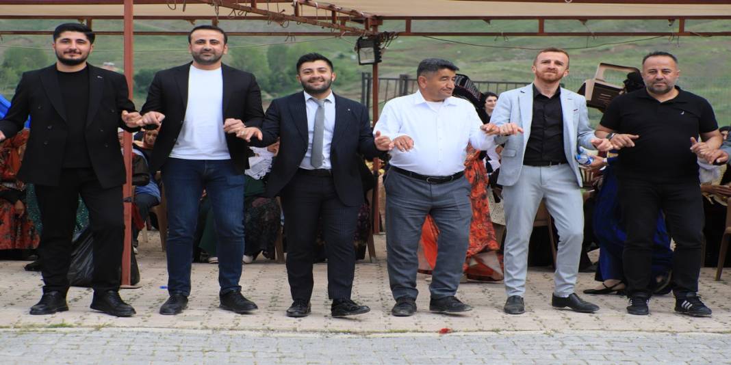 Tatlı Ailesinin Mutlu Günü 29