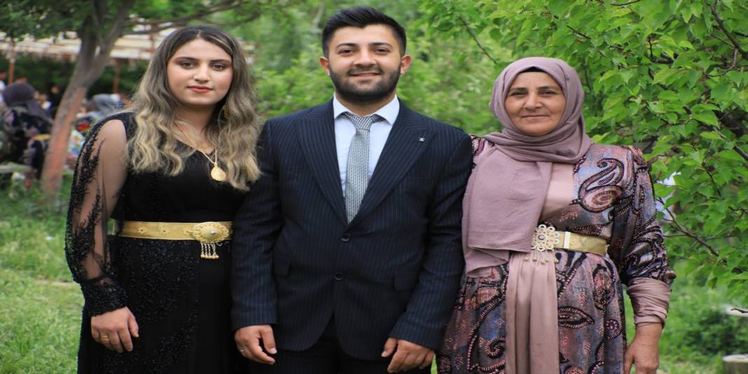 Tatlı Ailesinin Mutlu Günü 40