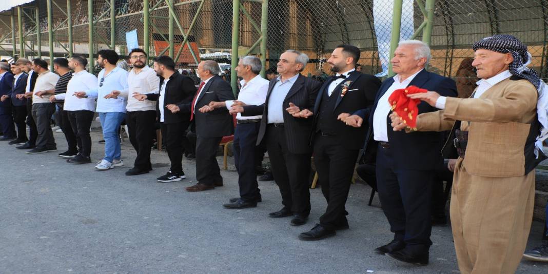 Cihad - Kezban Kaya Ailesinin Mutlu Günü 3