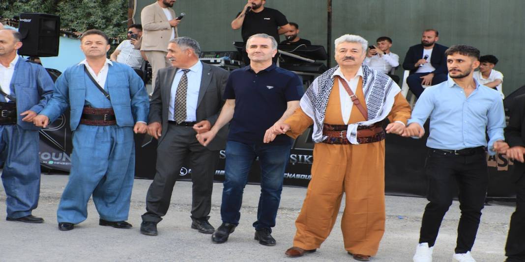Cihad - Kezban Kaya Ailesinin Mutlu Günü 31