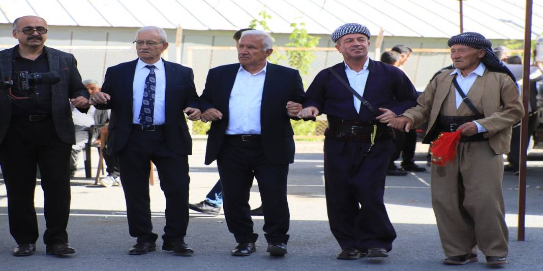 Cihad - Kezban Kaya Ailesinin Mutlu Günü 4
