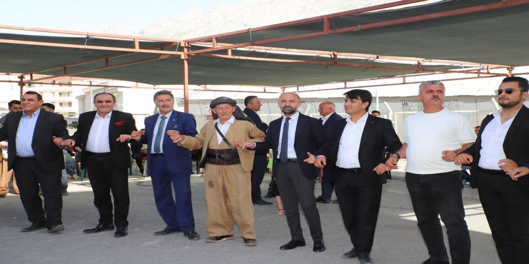 Cihad - Kezban Kaya Ailesinin Mutlu Günü 7