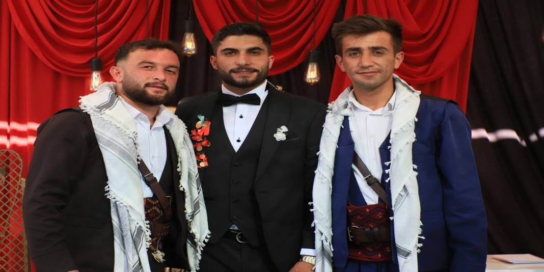 Demirer Ailesinin Mutlu Günü 25