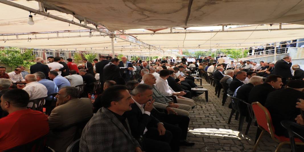 Diyar Pelin Gür Ailesinin Görkemli Düğünü 4