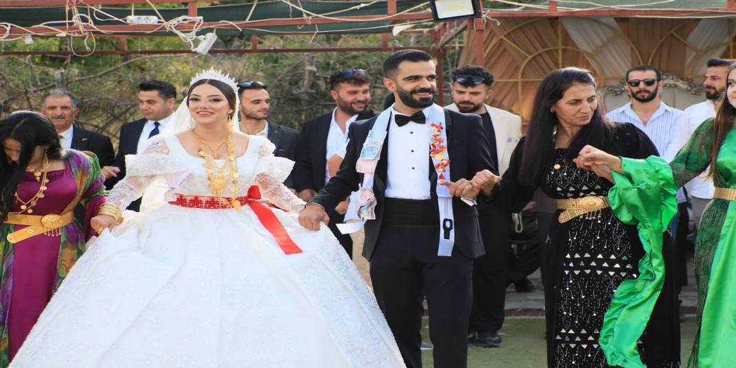 Kaçmaz Ailesinin Görkemli Düğünü 15