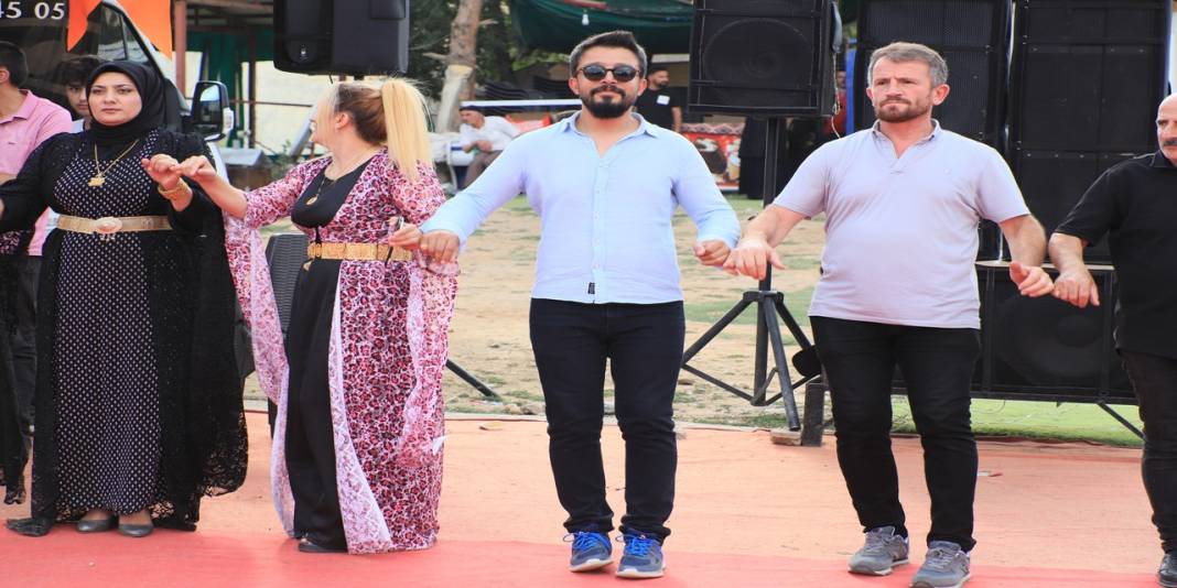Çelik Ailesinin Mutlu Günü 17