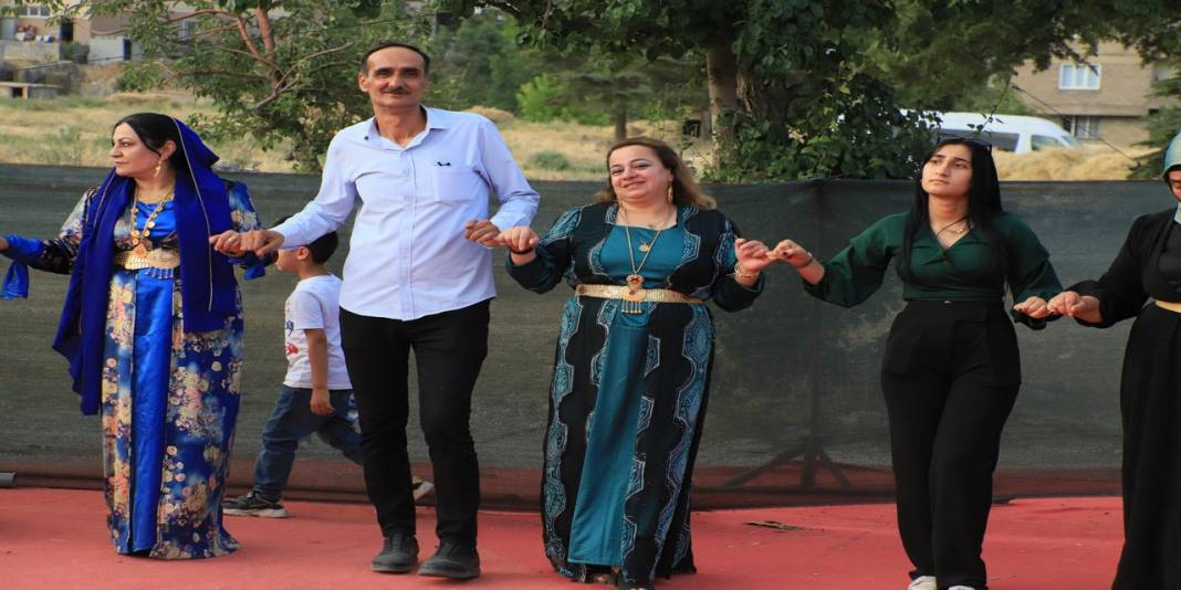 Çelik Ailesinin Mutlu Günü 57