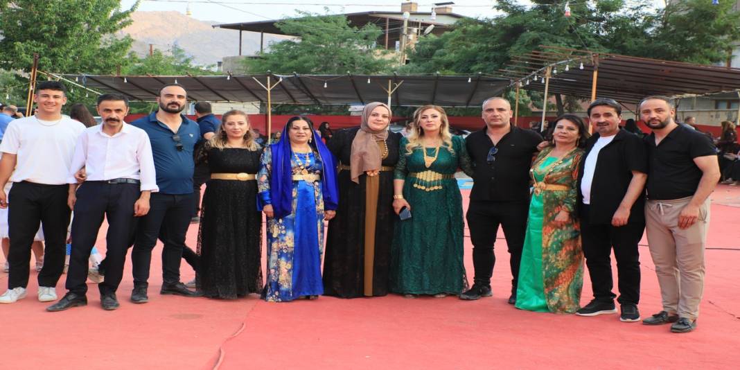 Çelik Ailesinin Mutlu Günü 59