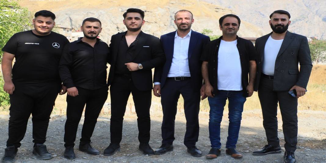 Çelik Ailesinin Mutlu Günü 6