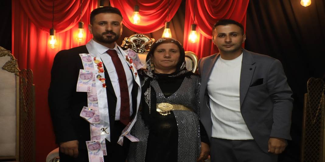 Çelik Ailesinin Mutlu Günü 76