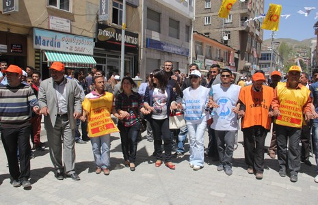 Hakkaride 1 mayıs kutlamaları 15