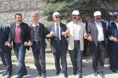 Hakkaride 1 mayıs kutlamaları 5