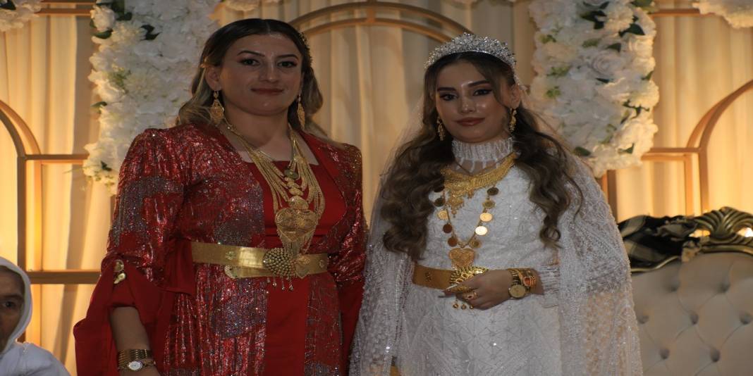Aydemir Ailesinin Mutlu Günü 24