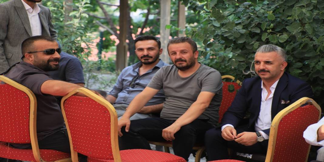 Çiftçi Ailesinin Mutlu Günü 22