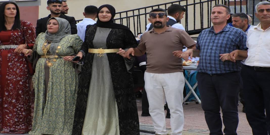 Çiftçi Ailesinin Mutlu Günü 29