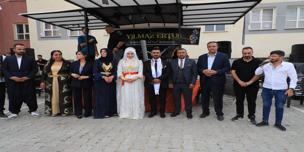 Çiftçi Ailesinin Mutlu Günü 38