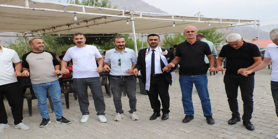 Çiftçi Ailesinin Mutlu Günü 5