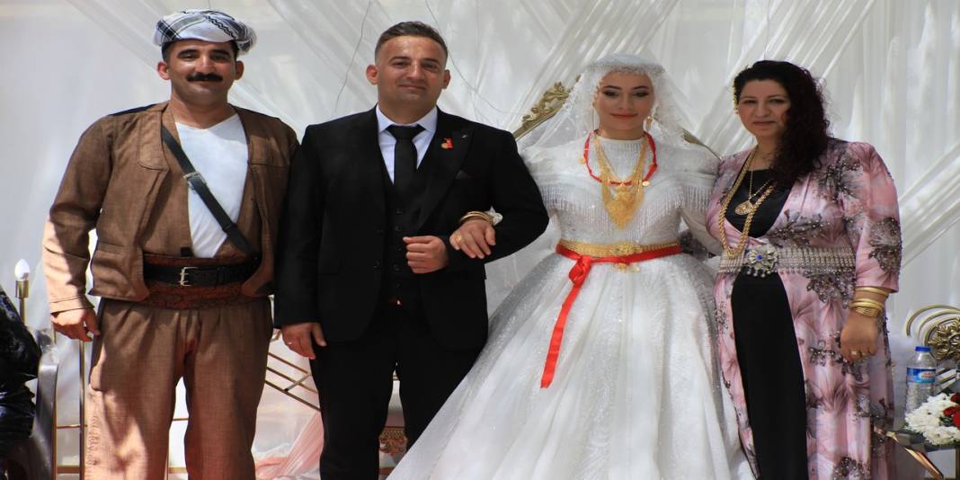 Engin Ailesinin Mutlu Günü 15