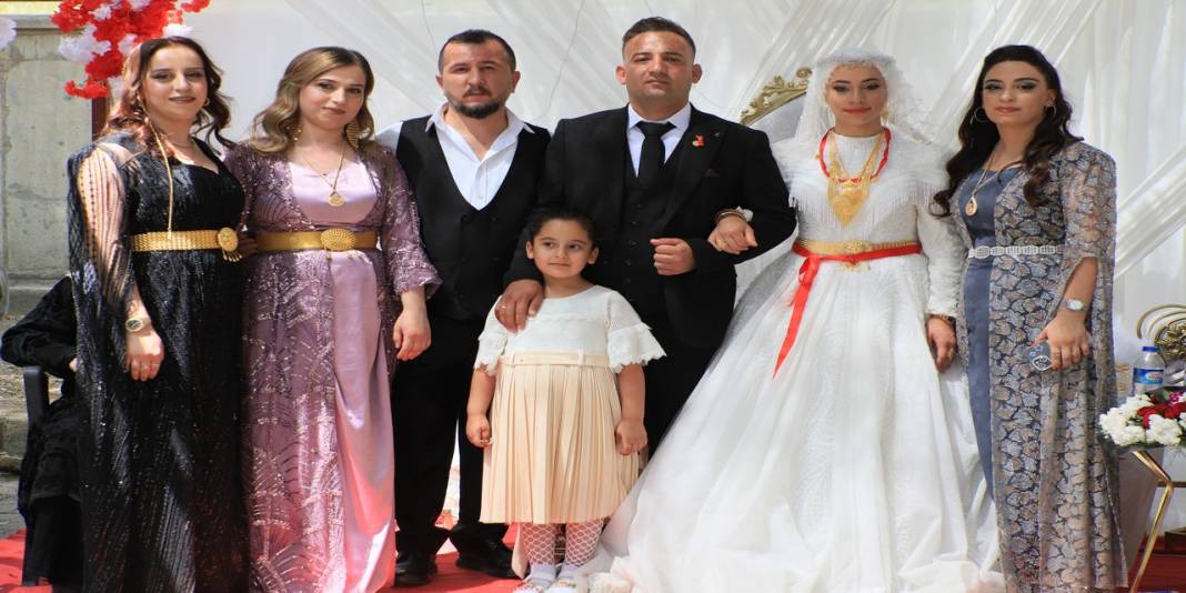 Engin Ailesinin Mutlu Günü 18