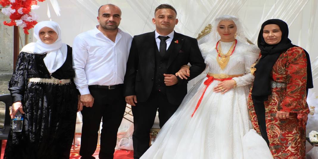 Engin Ailesinin Mutlu Günü 4