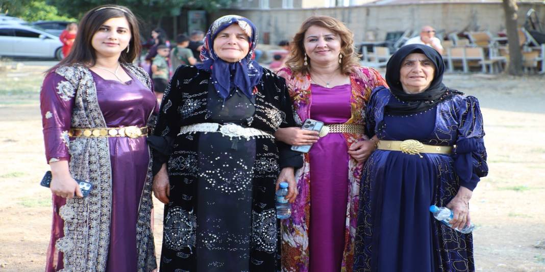 Bozkurt Ailesinin Mutlu Günü 42