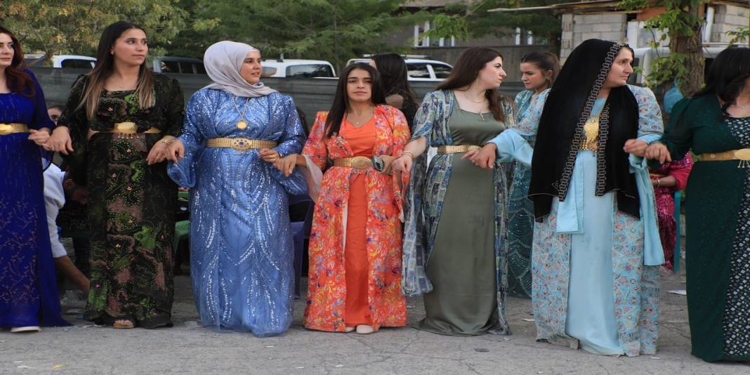 Bozkurt Ailesinin Mutlu Günü 56