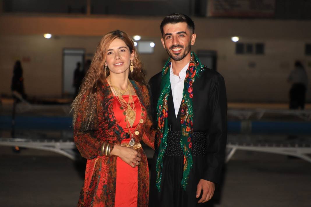 Akar Ailesinin Görkemli Düğünü 27