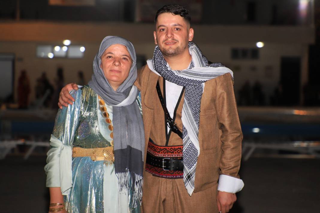 Akar Ailesinin Görkemli Düğünü 28
