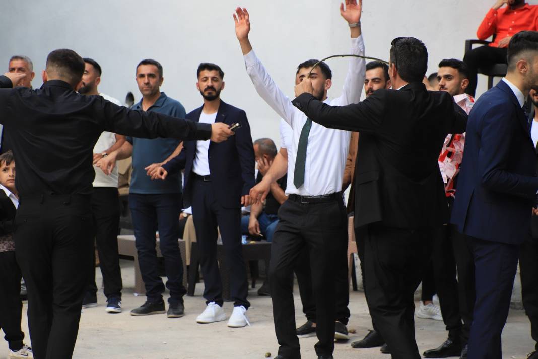 Akar Ailesinin Görkemli Düğünü 50