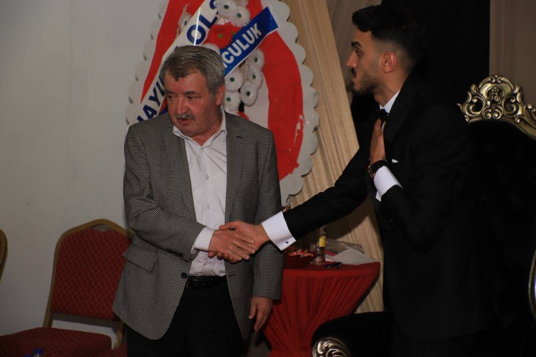 Akar Ailesinin Görkemli Düğünü 77