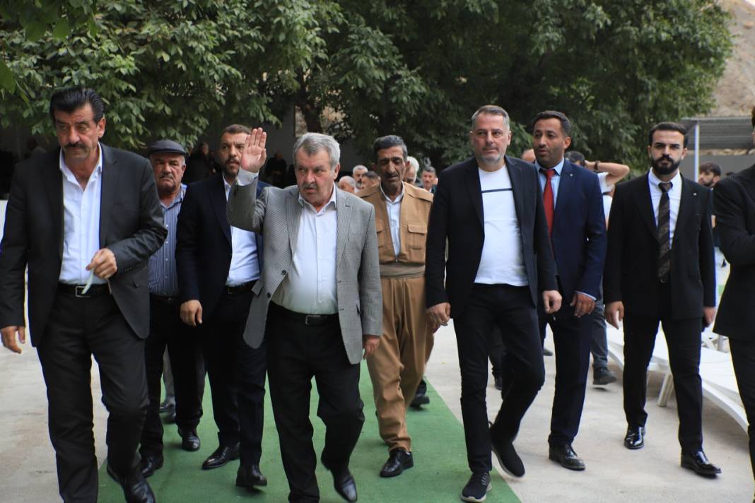Akar Ailesinin Görkemli Düğünü 79