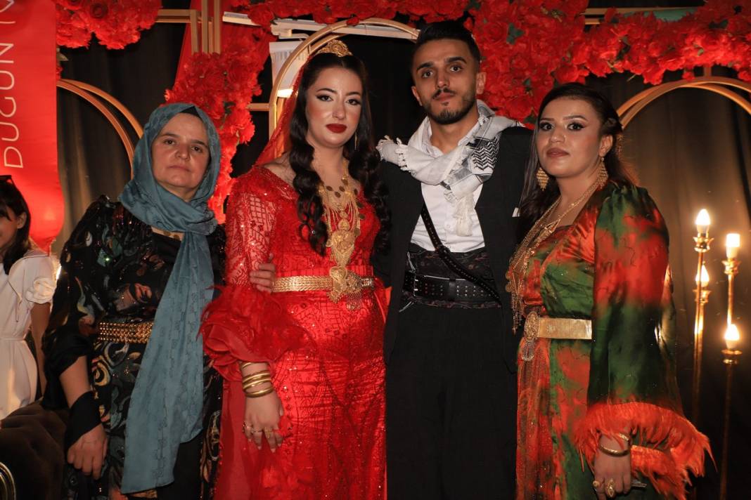 Akar Ailesinin Görkemli Düğünü 8