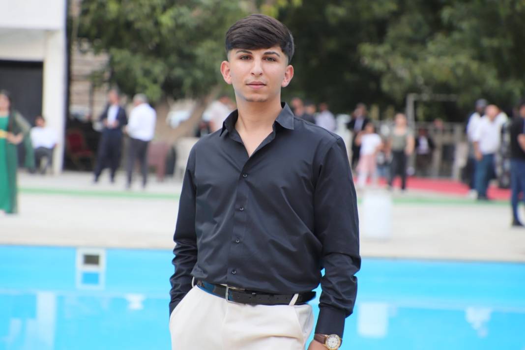 Akar Ailesinin Görkemli Düğünü 94