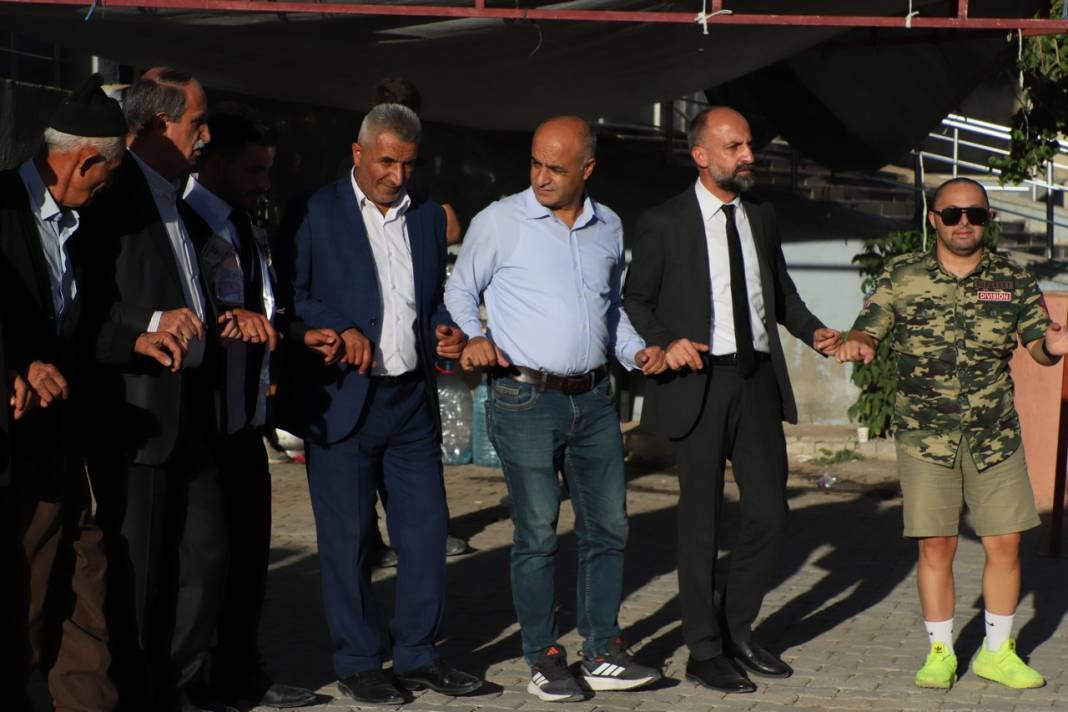 Seyitoğulları Ailesinin Mutlu Günü 13
